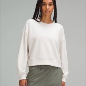 Lululemon Perfectly Oversized Cropped Crew *Softstreme